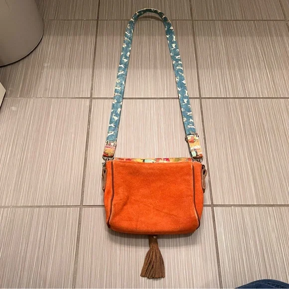 Handmade cloth leather vintage camper crossbody indigenous bag Marisa Wilfong - Picture 8 of 10